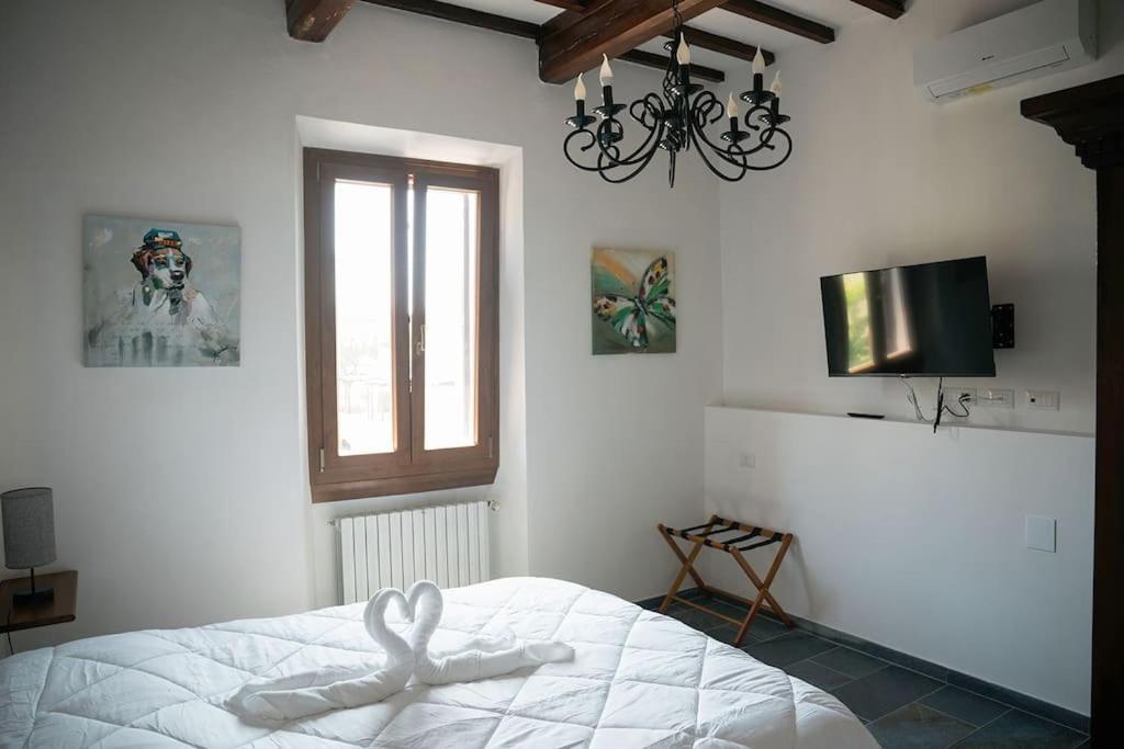 شقة Casa Del Borgo Antico بودجيبونسي المظهر الخارجي الصورة
